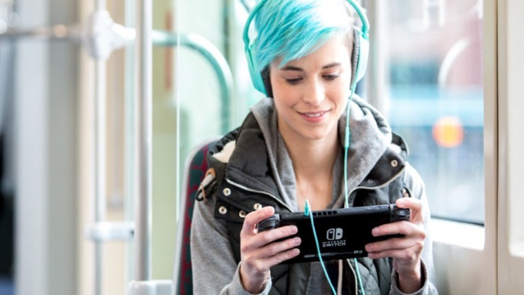 1484297675-nintendo-switch-launch-09-story.jpg