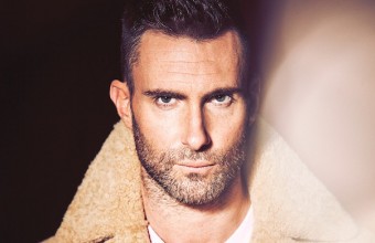 Ο Adam Levine τραγούδησε το «Memories» φορώντας τη φανέλα του Kobe Bryant!