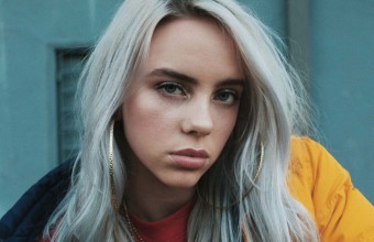 Billie Eilish: Το φαινόμενο που αποθεώνεται από τα μέσα 