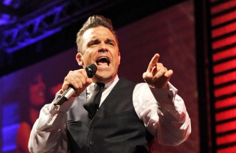 Έτοιμος να εκπροσωπήσει την Ρωσία στην Eurovision δηλώνει ο Robbie Williams!