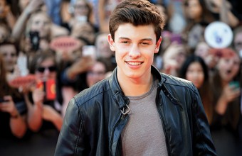 Ο Shawn Mendes ετοιμάζει κάτι που μάλλον θα σου αρέσει