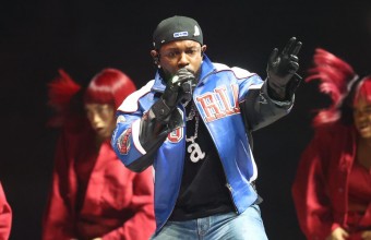 Super Bowl: Kendrick Lamar τραγούδησε στο ημίχρονο 