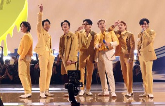 BTS: Κατέρριψαν το ρεκόρ για την κινηματογραφική εκδήλωση με τα υψηλότερα έσοδα παγκοσμίως!