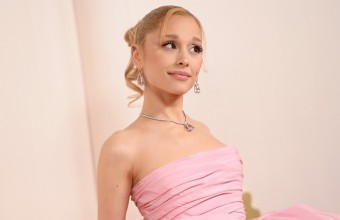 Η Ariana Grande «δεν μπορεί να σταματήσει να κλαίει» για την πρώτη υποψηφιότητά της για Όσκαρ