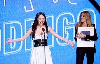 Οι νικητές των Billboard Music Awards 2022 – Θρίαμβος για την Olivia Rodrigo