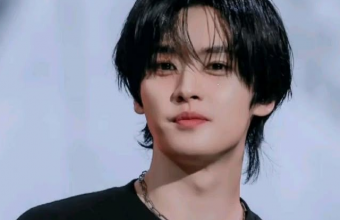 Lee Know των Stray Kids δωρίζει 100 εκατομμύρια γουόν για τους πληγέντες από τις πλημμύρες στο Νεπάλ