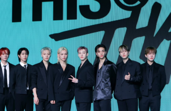 Stray Kids: Το «THIS & THAT» σηματοδοτεί το επόμενο κεφάλαιο της εντυπωσιακής πορείας τους