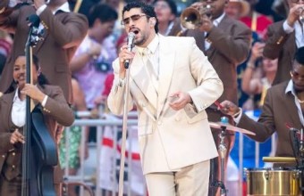 Bad Bunny διέκοψε τη συναυλία του στο Λονδίνο για να εκφράσει την αλληλεγγύη του στη Βενεζουέλα
