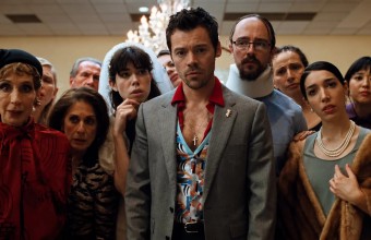 Harry Styles: Kυκλοφόρησε το νέο video clip του «Coming Up Roses»