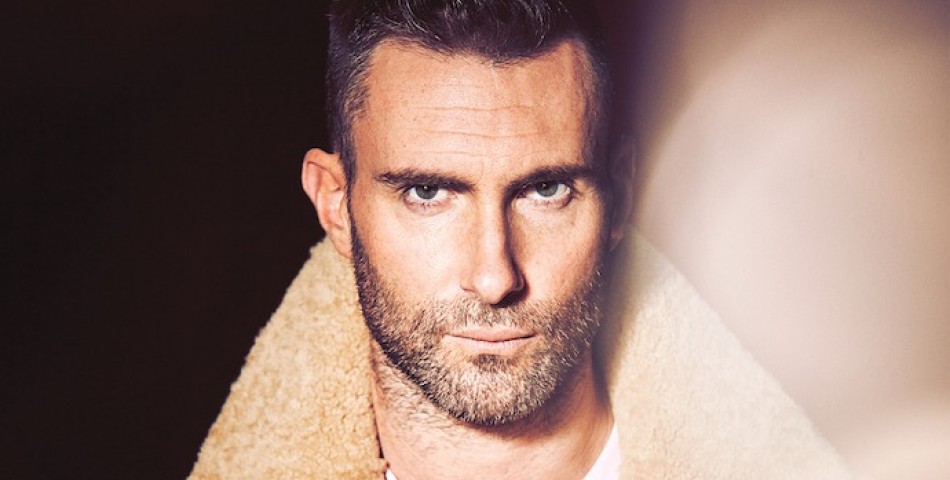 Ο Adam Levine τραγούδησε το «Memories» φορώντας τη φανέλα του Kobe Bryant!