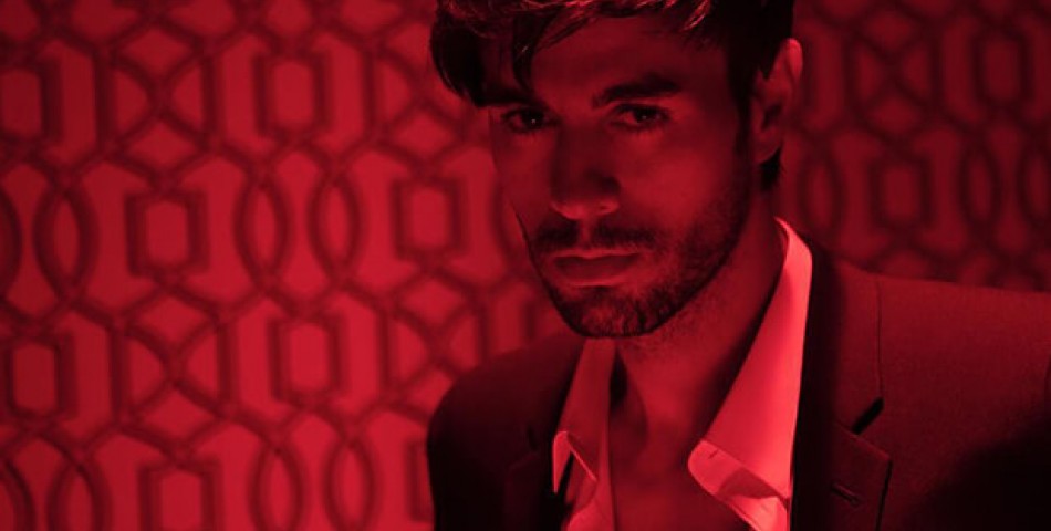 O Enrique Iglesias έρχεται με νέο hit "El Bano"