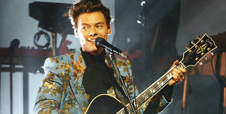 Ο Harry Styles κυκλοφορεί νέο single και music video 