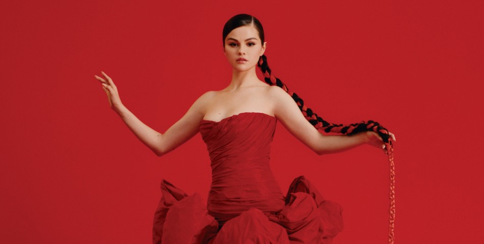 Η Selena Gomez κυκλοφορεί το ισπανόφωνο EP «Revelación»!