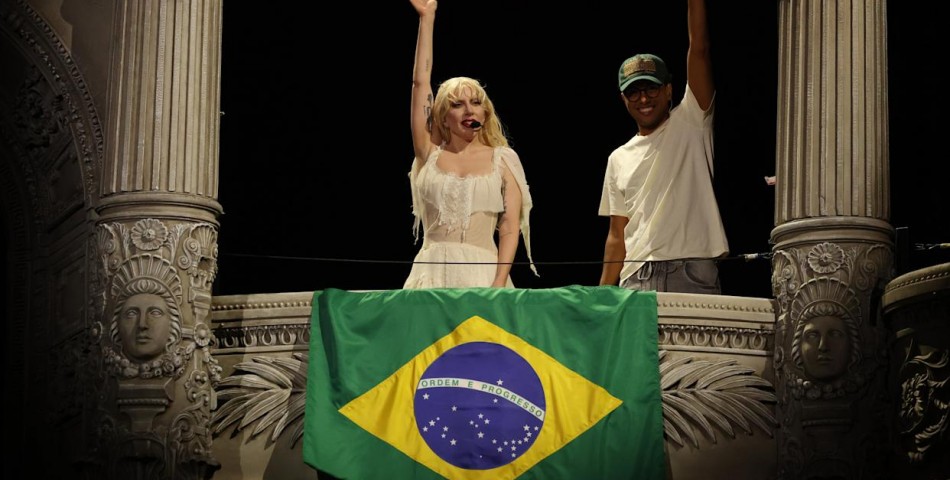 Η Lady Gaga έγραψε ιστορία – Πάνω από 2,5 εκατομμύρια θεατές στη συναυλία της στην Copacabana
