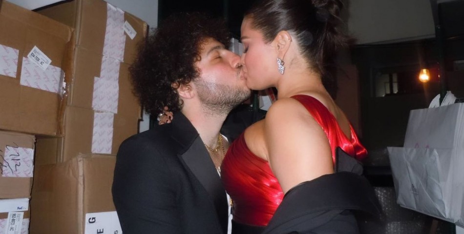 H Selena Gomez ανέβασε φωτογραφία με τον Benny Blanco & οι fans θέλουν να την χωρίσουν