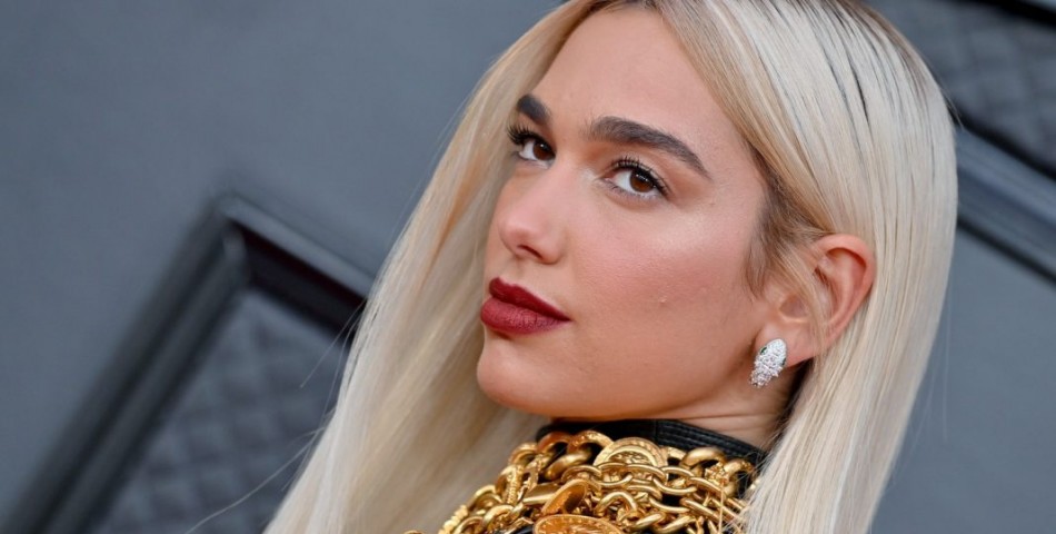 Η Dua Lipa θα συμμετάσχει στην ταινία «Barbie» με τη Margot Robbie!