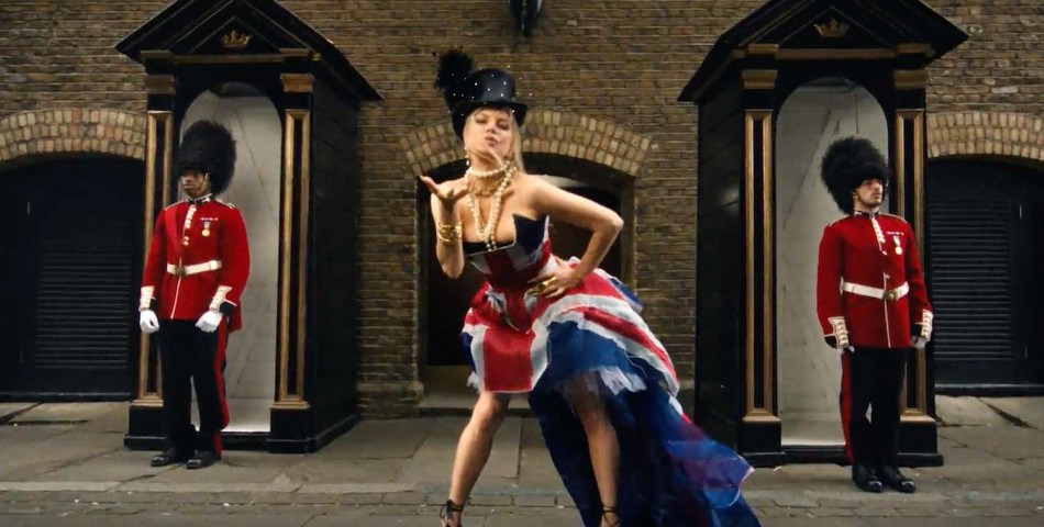 Η Fergie γυρίζει ξανά το video «London Bridge» μετά από 20 χρόνια