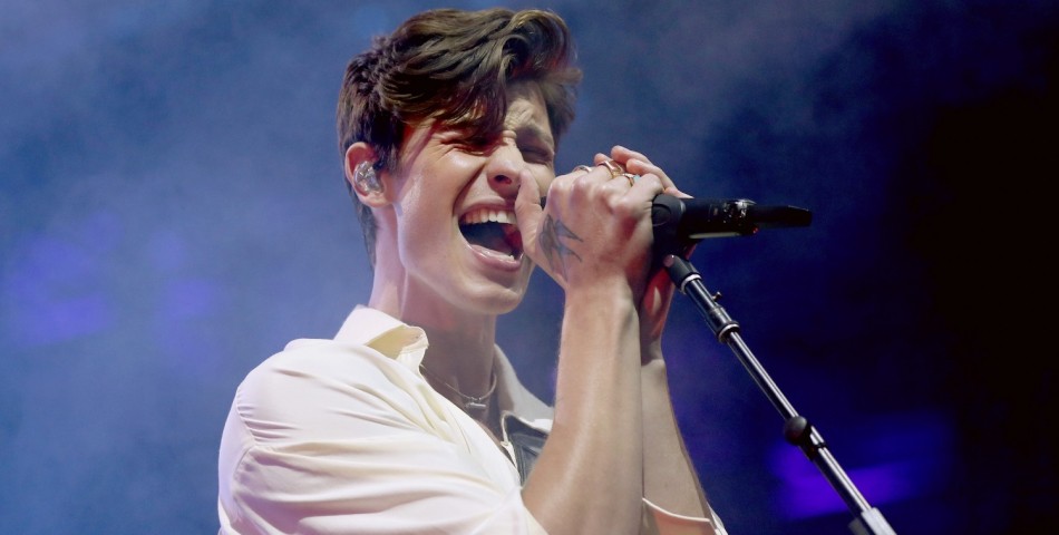 Ο Shawn Mendes αναβάλλει την περιοδεία του για να επικεντρωθεί στην ψυχική υγεία του: «Έχω φτάσει σε οριακό σημείο»