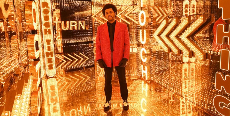Ο The Weeknd προαναγγέλλει νέα μουσική: «Η αυγή έρχεται»