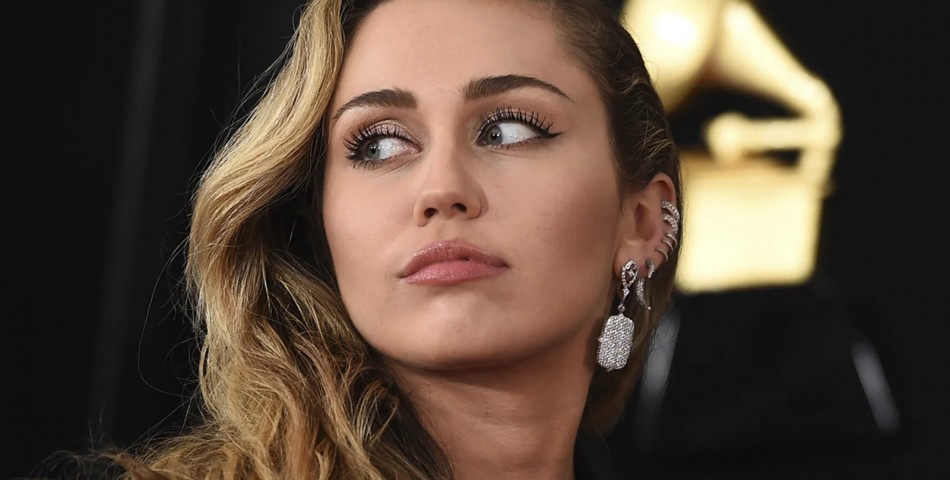 Η Miley Cyrus ετοιμάζει το δέκατο άλμπουμ της με έμπνευση από την αυτοαγάπη και τον Maxx Morando