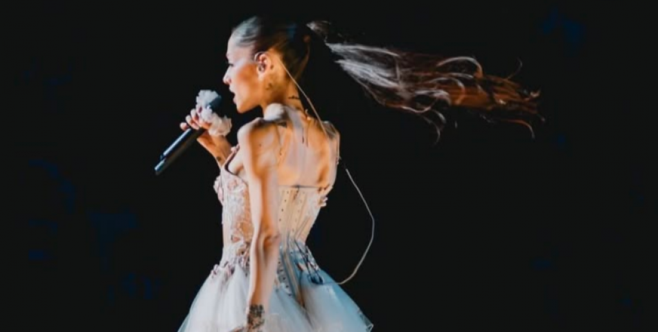 Ariana Grande: Δάκρυα στο φινάλε του «Eternal Sunshine Tour»