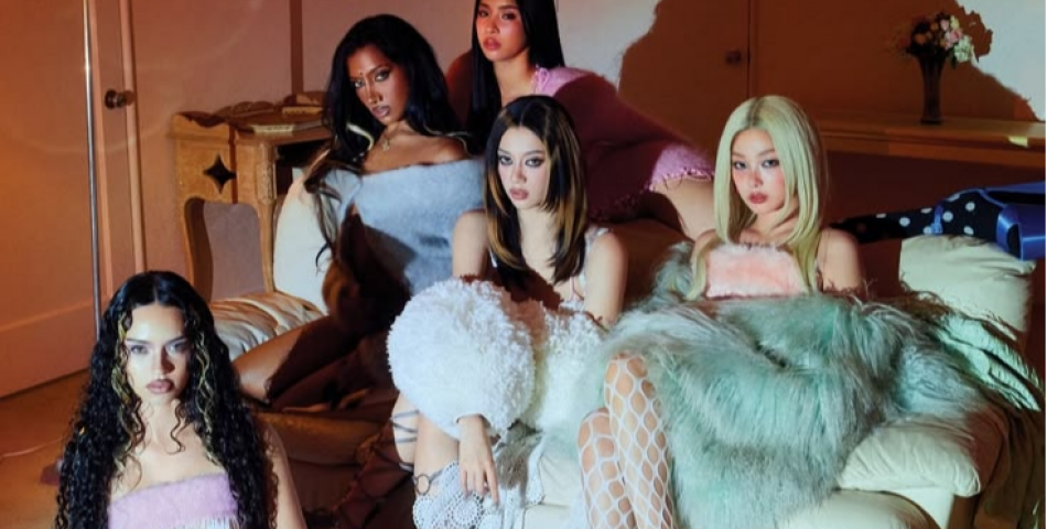 Οι KATSEYE στην κορυφή του Billboard 200 με το «WILD» και μια ιστορική επίδοση