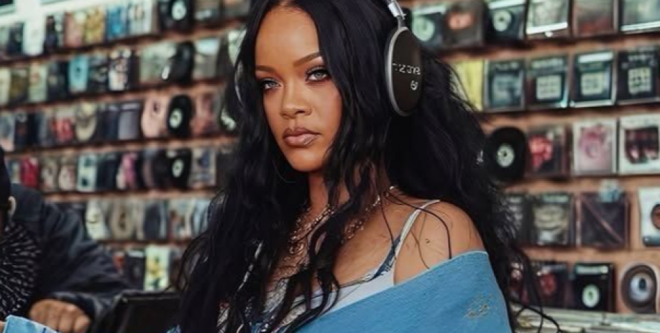 Η Rihanna ηχογραφεί ξανά: Ο A$AP Rocky αποκαλύπτει ότι βρίσκεται στο στούντιο και αναζωπυρώνει τις ελπίδες για το «R9»
