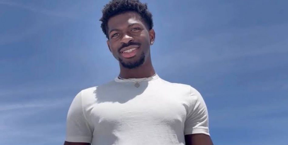 Lil Nas X: Σπάει τη σιωπή του έναν χρόνο μετά τη σύλληψή του – «Είμαι μαύρος, γκέι και με διπολική διαταραχή»
