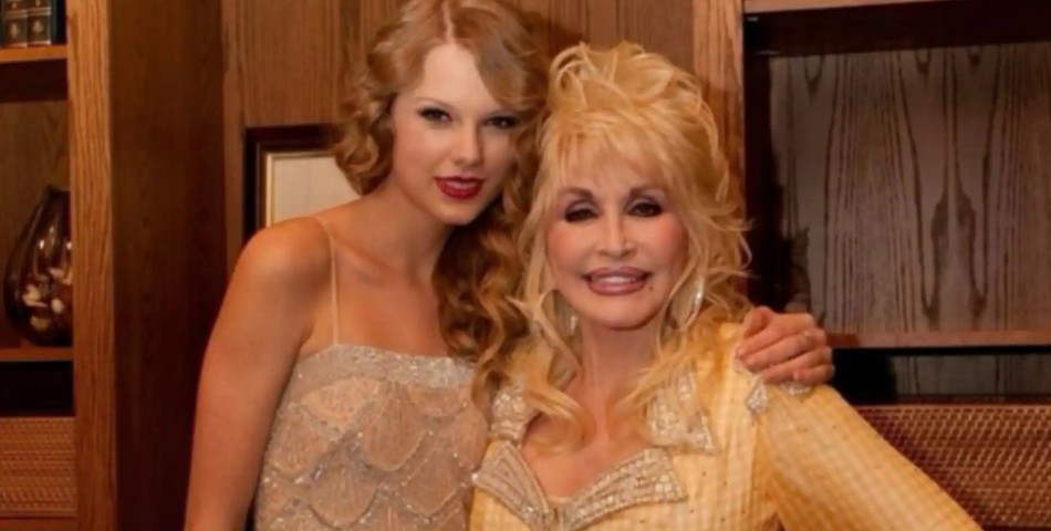 Taylor Swift: Ο συγκινητικός αποχαιρετισμός στη Dolly Parton – «Θα σε σκέφτομαι σε κάθε βήμα του δρόμου»